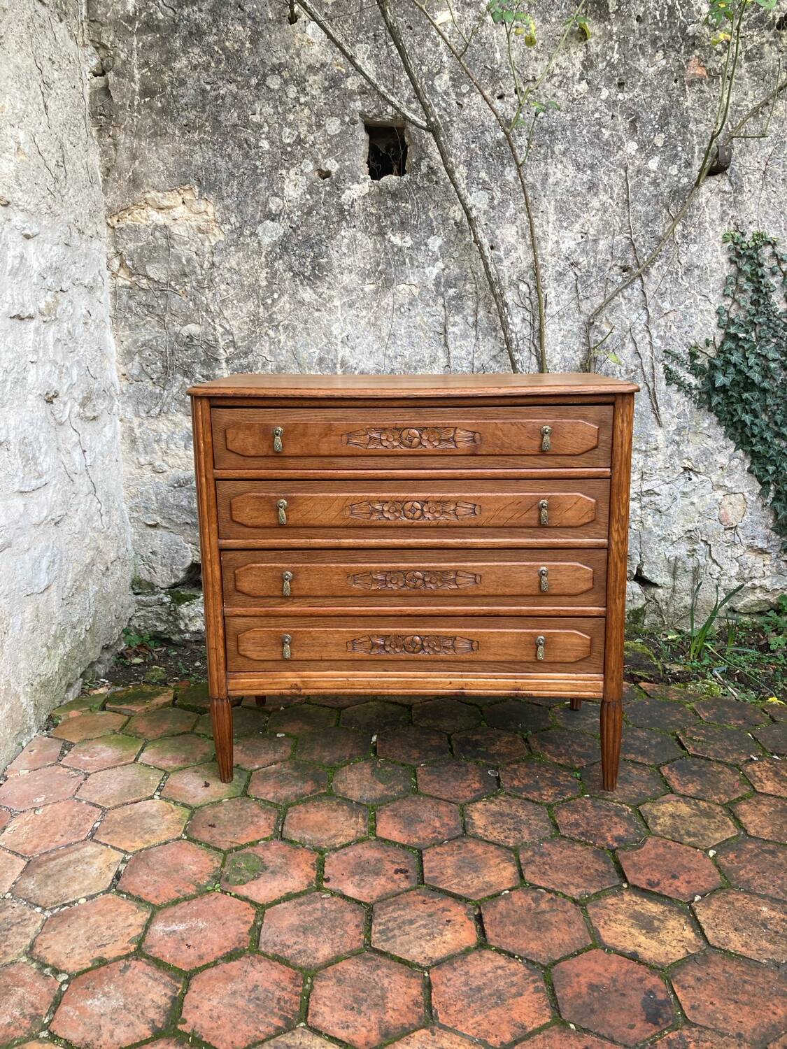 Vintage antique chest of drawers