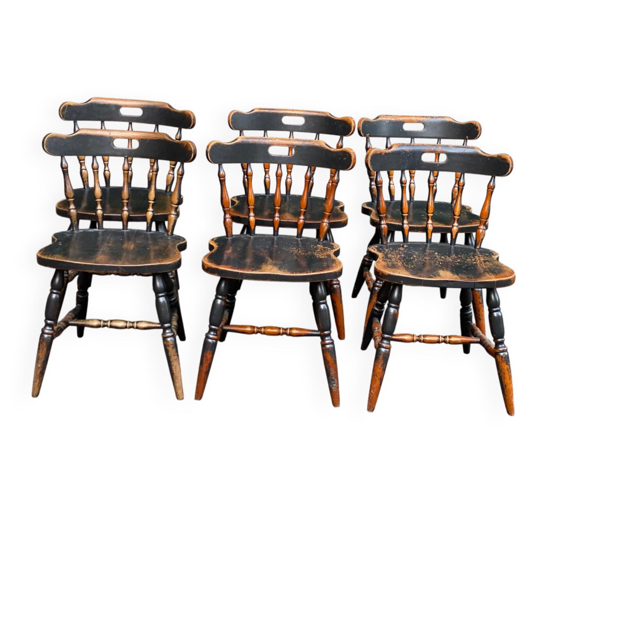 6 solid wood Windsor dining chairs from the 1950s.