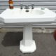 Lavabo sur colonne