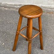 Tabouret haut de bar scandinave vintage en chêne 1960 de 65cm