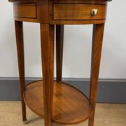 Table bouillotte de forme ovale