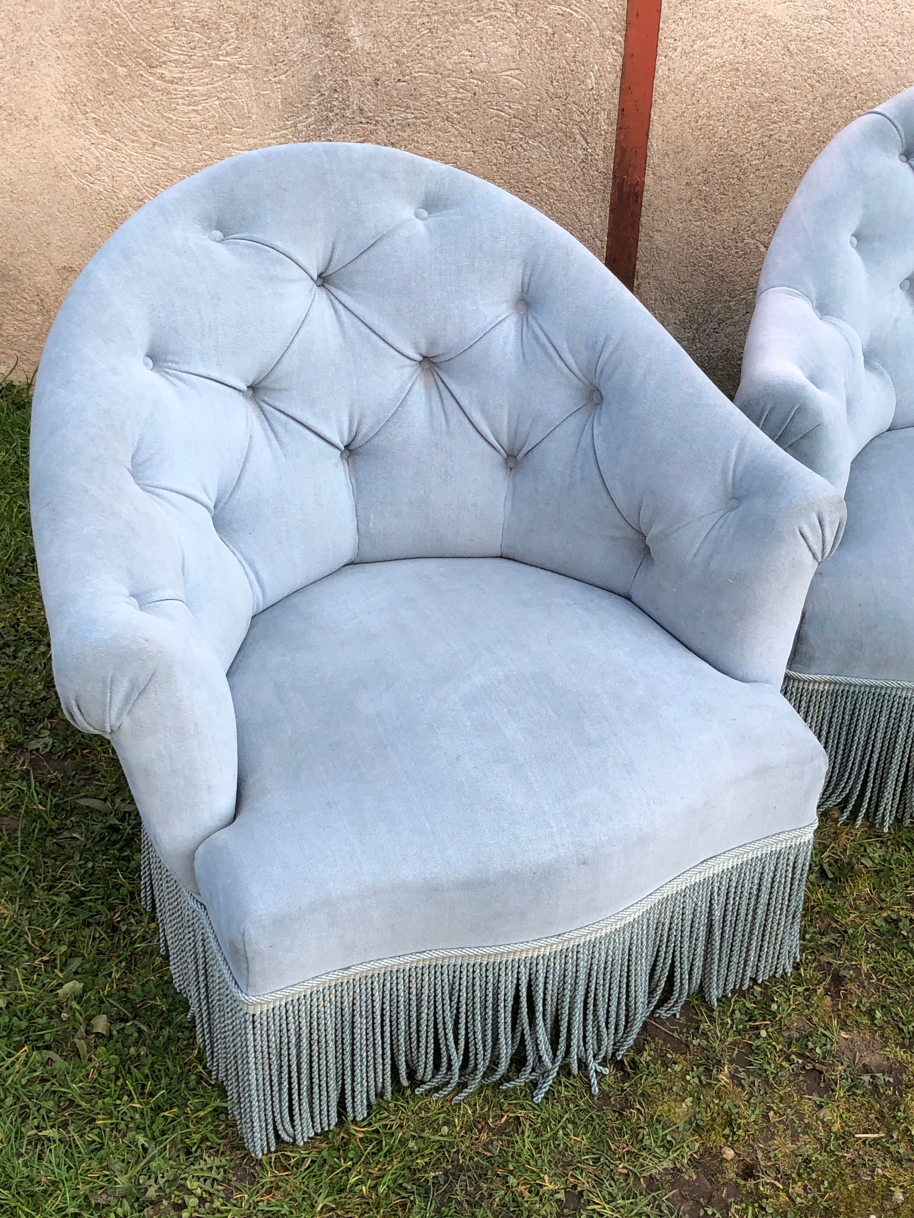 Living room old sofa and 2 armchairs model honeycomb toad