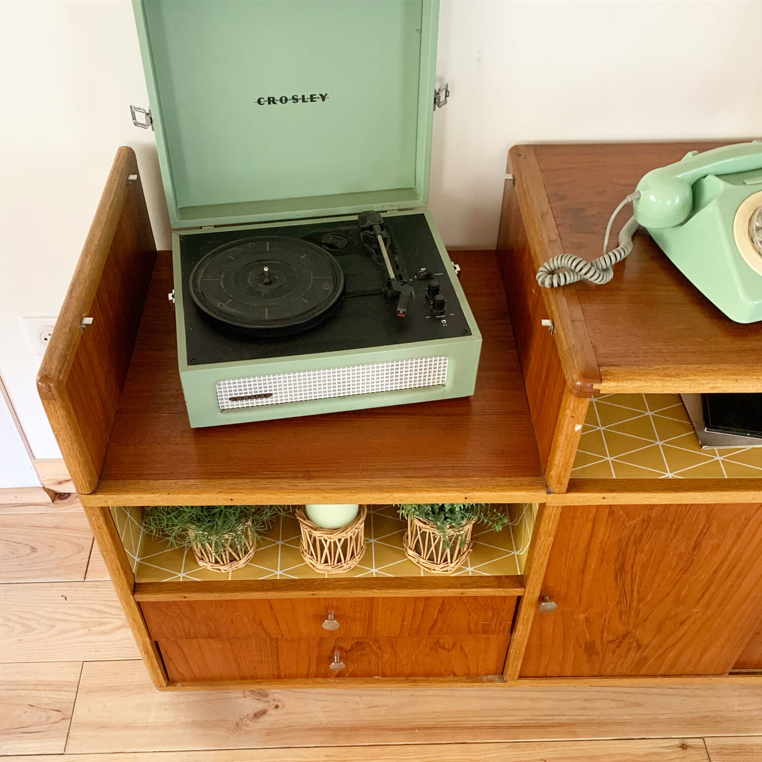 Meuble télé des années 50