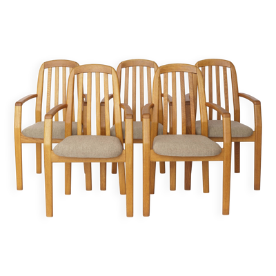 Ensemble de 5 chaises en chêne Dyrlund, chaises de salle à manger danoises des années 1970.