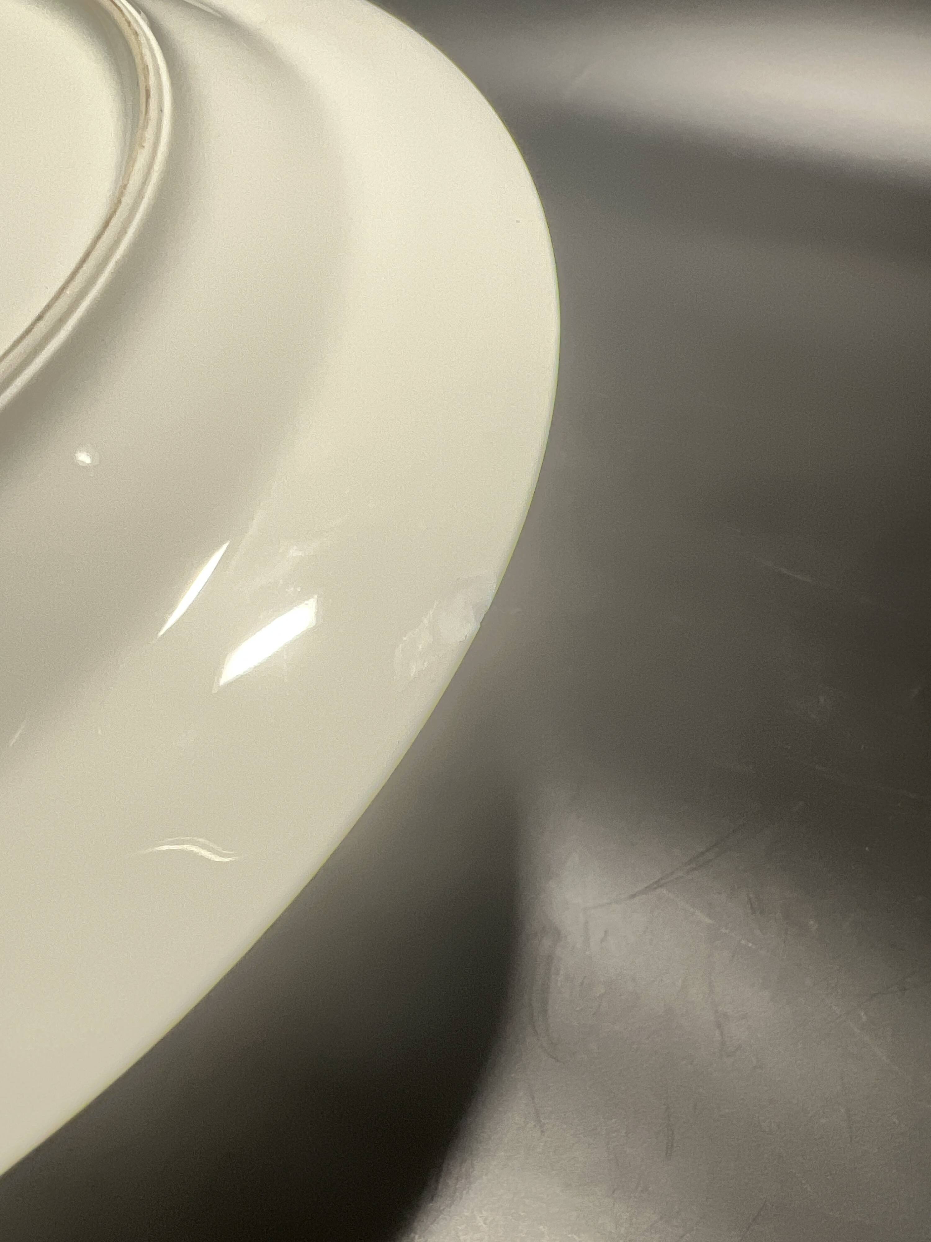 Service of 11 Auteuil porcelain plates