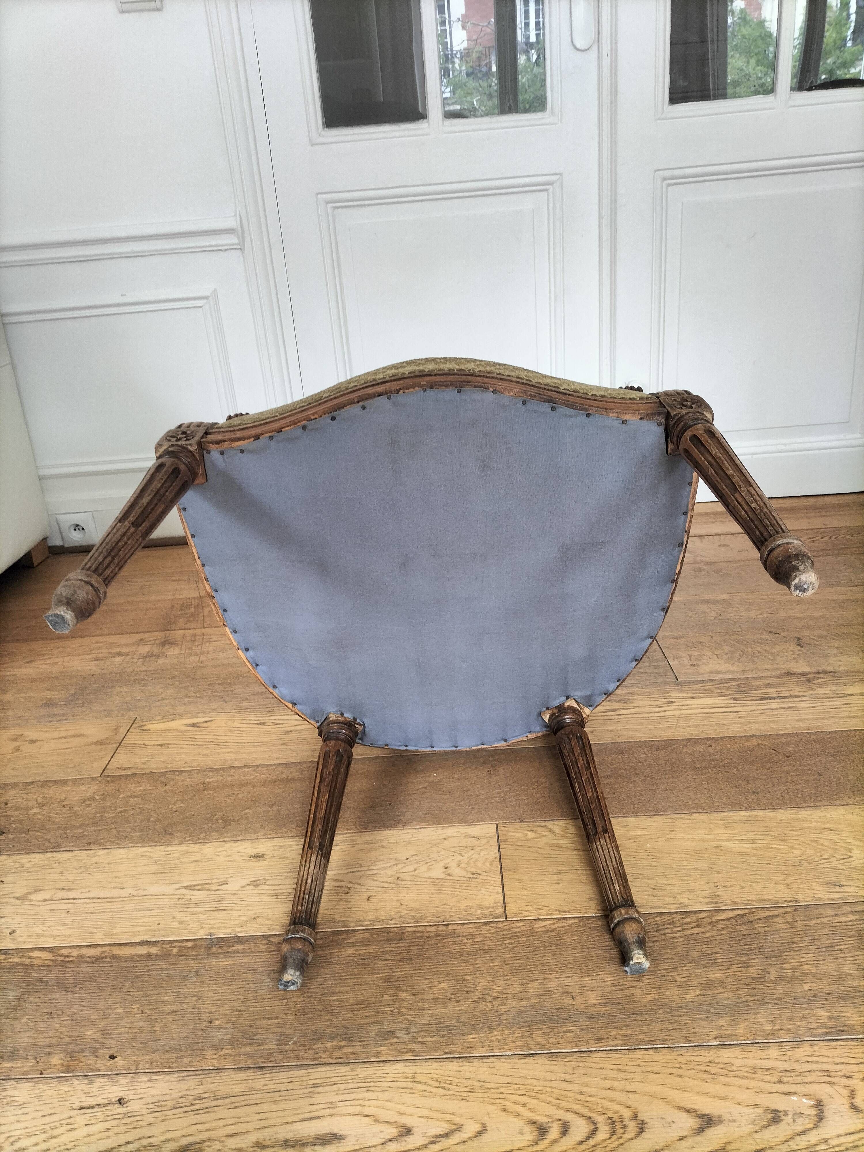 Fauteuils médaillon style Louis XVI