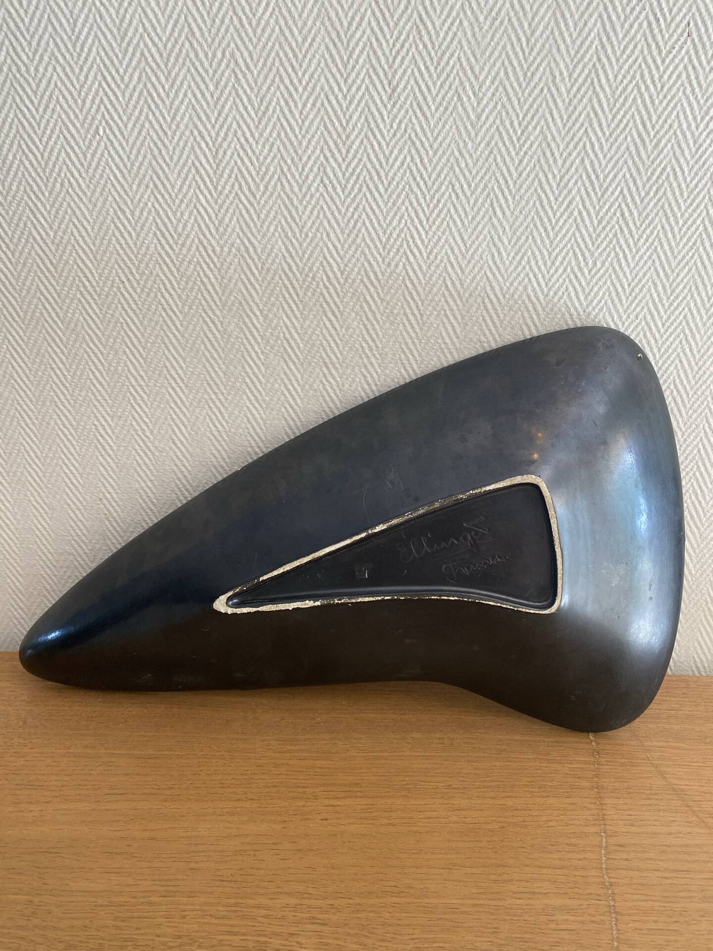 Coupe en céramique signée Elchinger