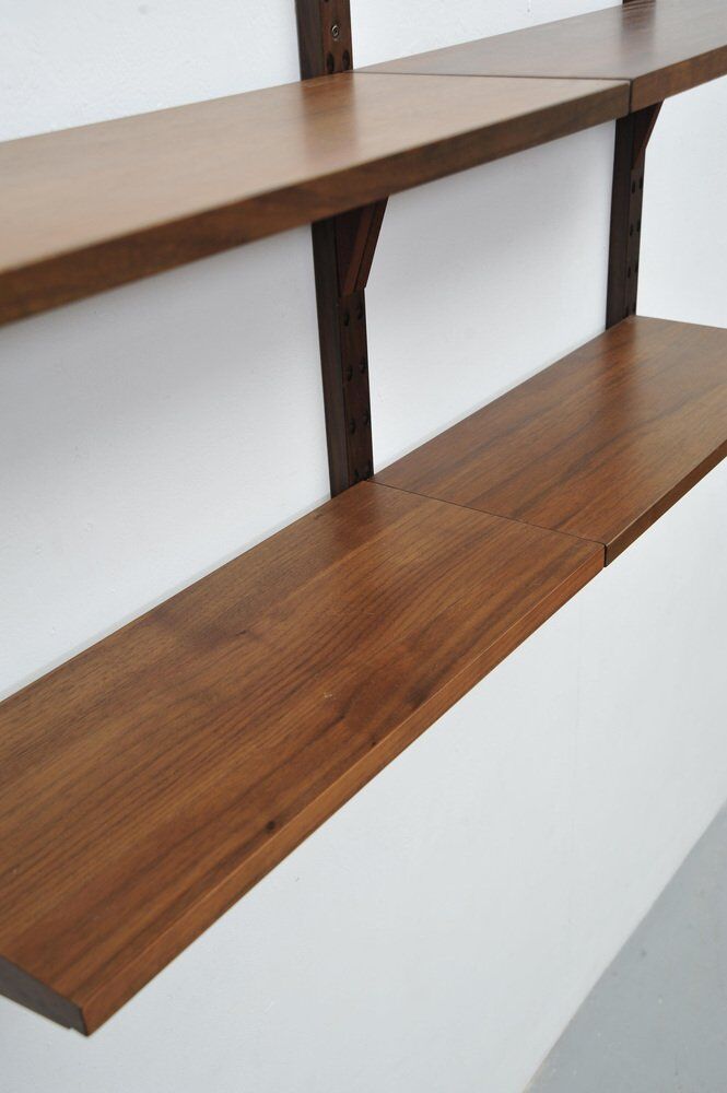 Vintage Royal System shelf in walnut by Poul Cadovius, 1950