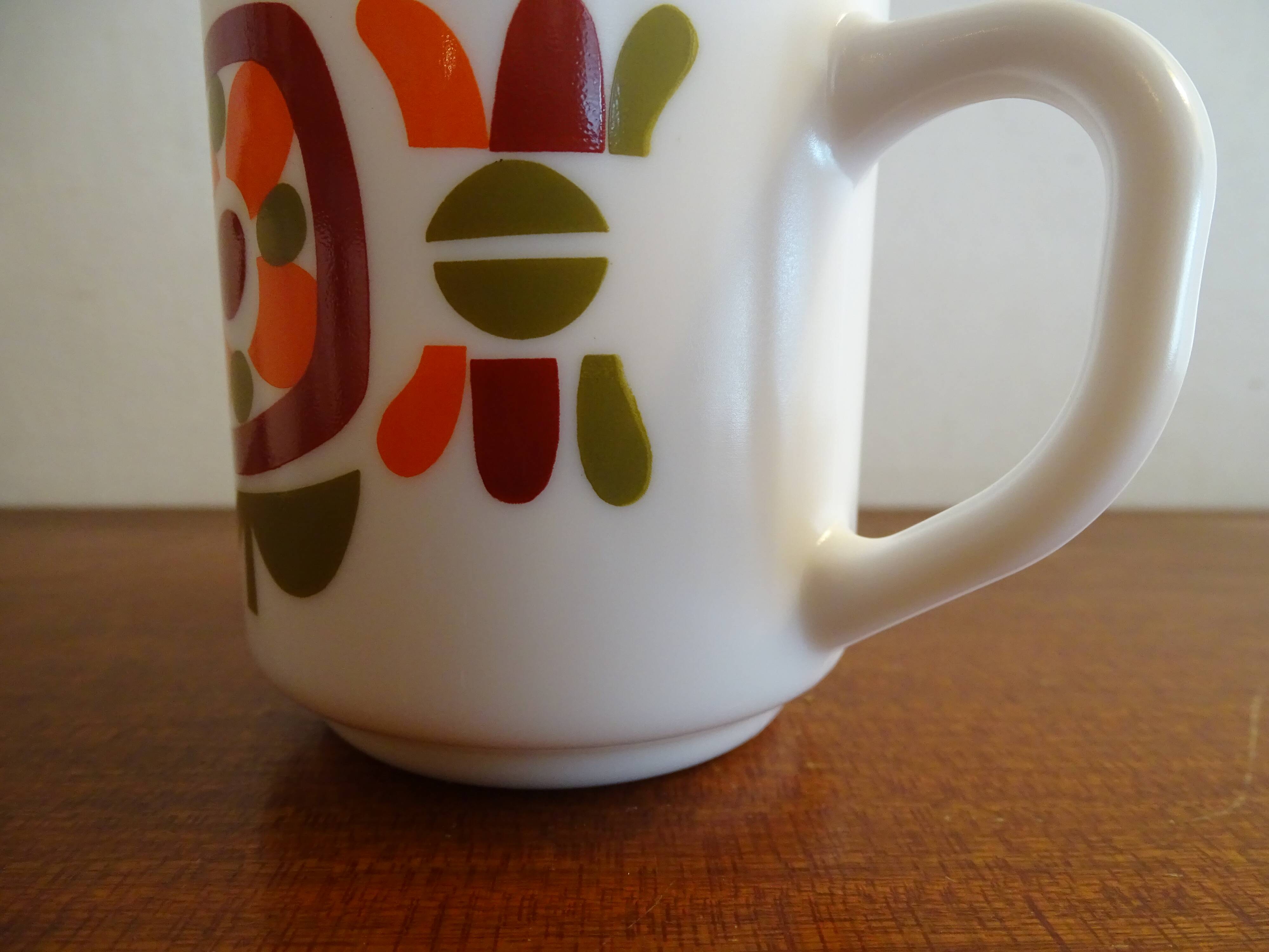 Vintage mug 1970 Mobil Arcopal