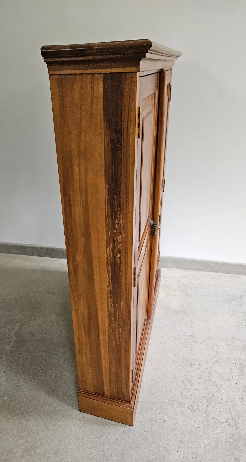 Bookshelf storage furniture bibus shelves solid old teak wood