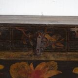 Antique painted wooden chest – Polychrome Chinese dowry chest – circa 1880–1920