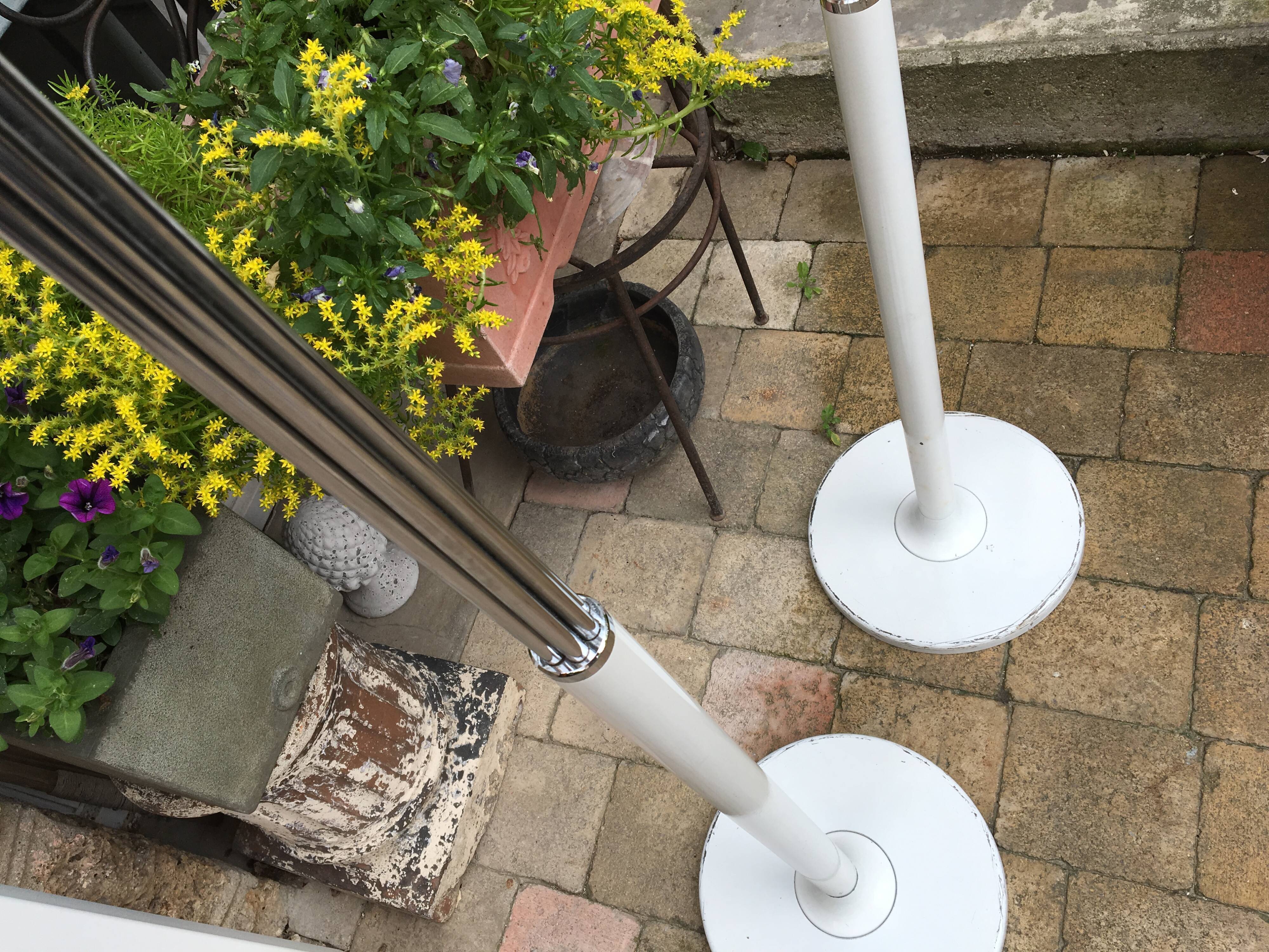 Paire de portemanteaux chrome désigner Fase