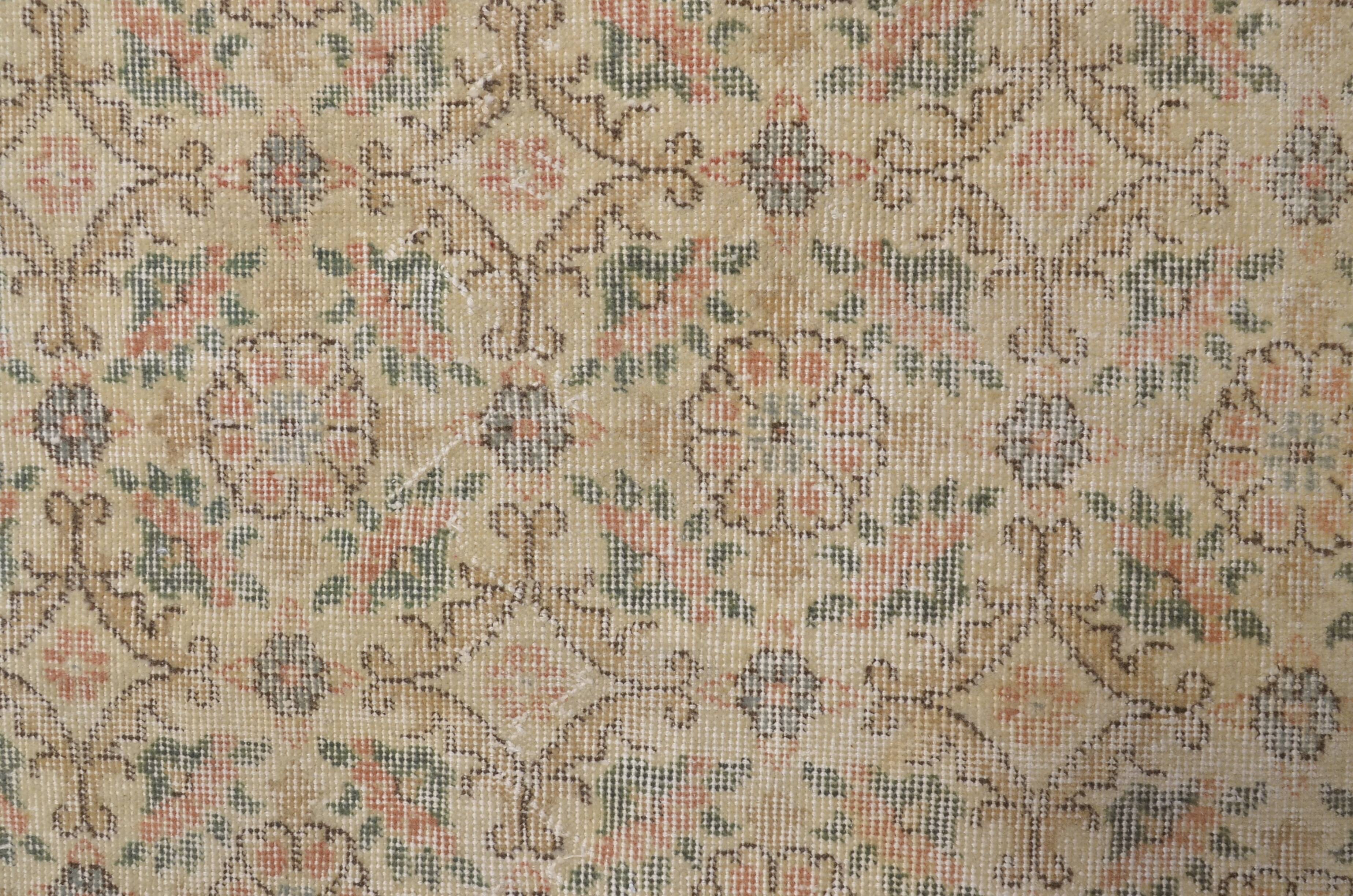 Small Decorative Tribal Carpet sku1353