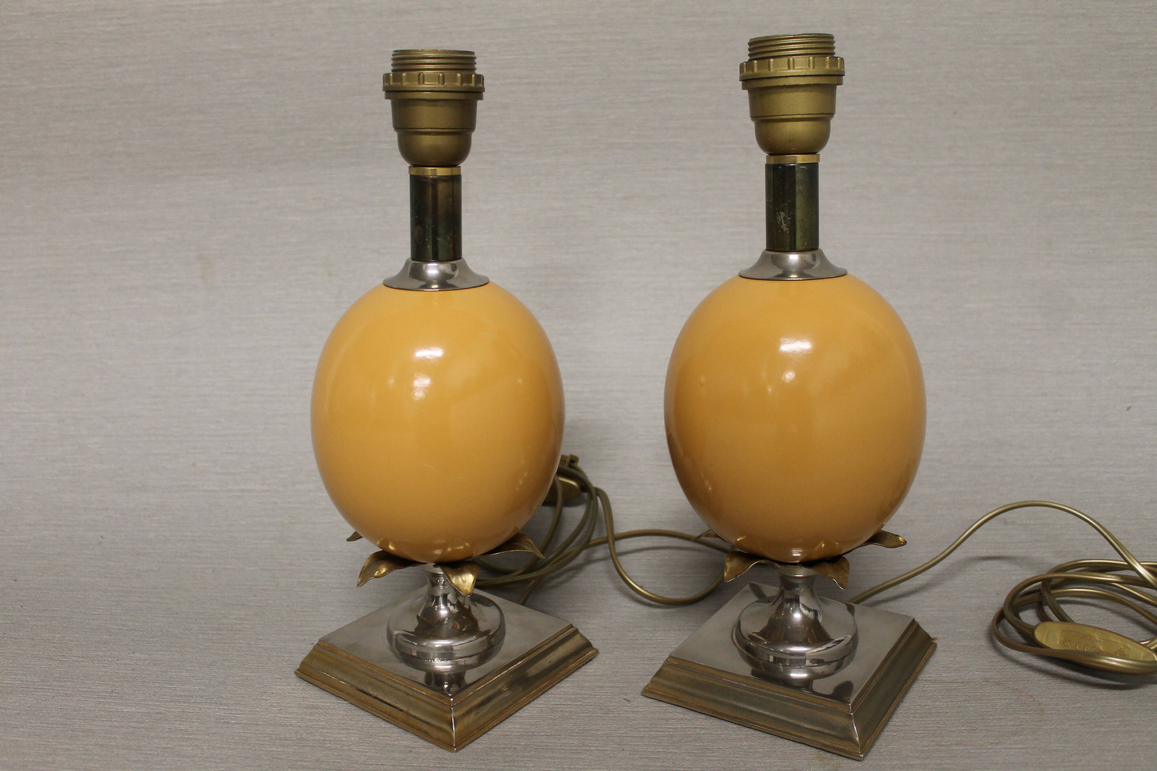 Pair of lamps feet "ostrich egg"