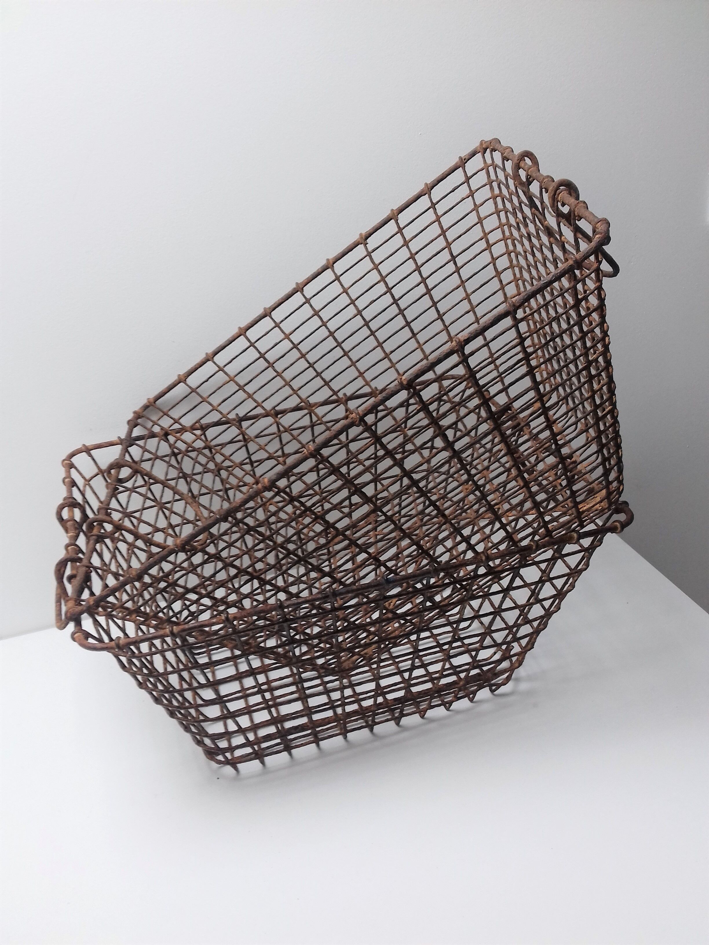 Basket for oysters "Manne"