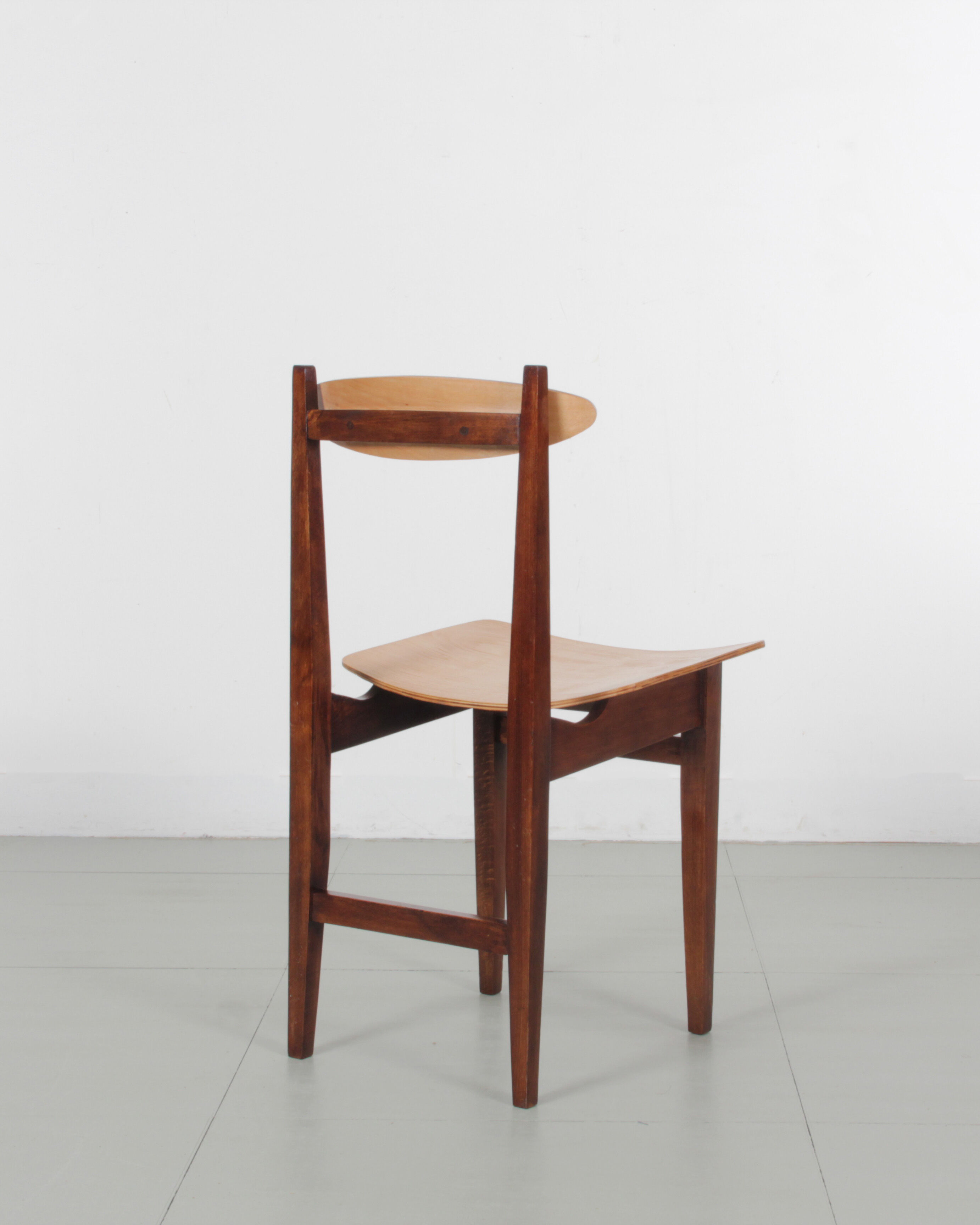 Pair of chairs model 200-102 by Maria Chomentowska