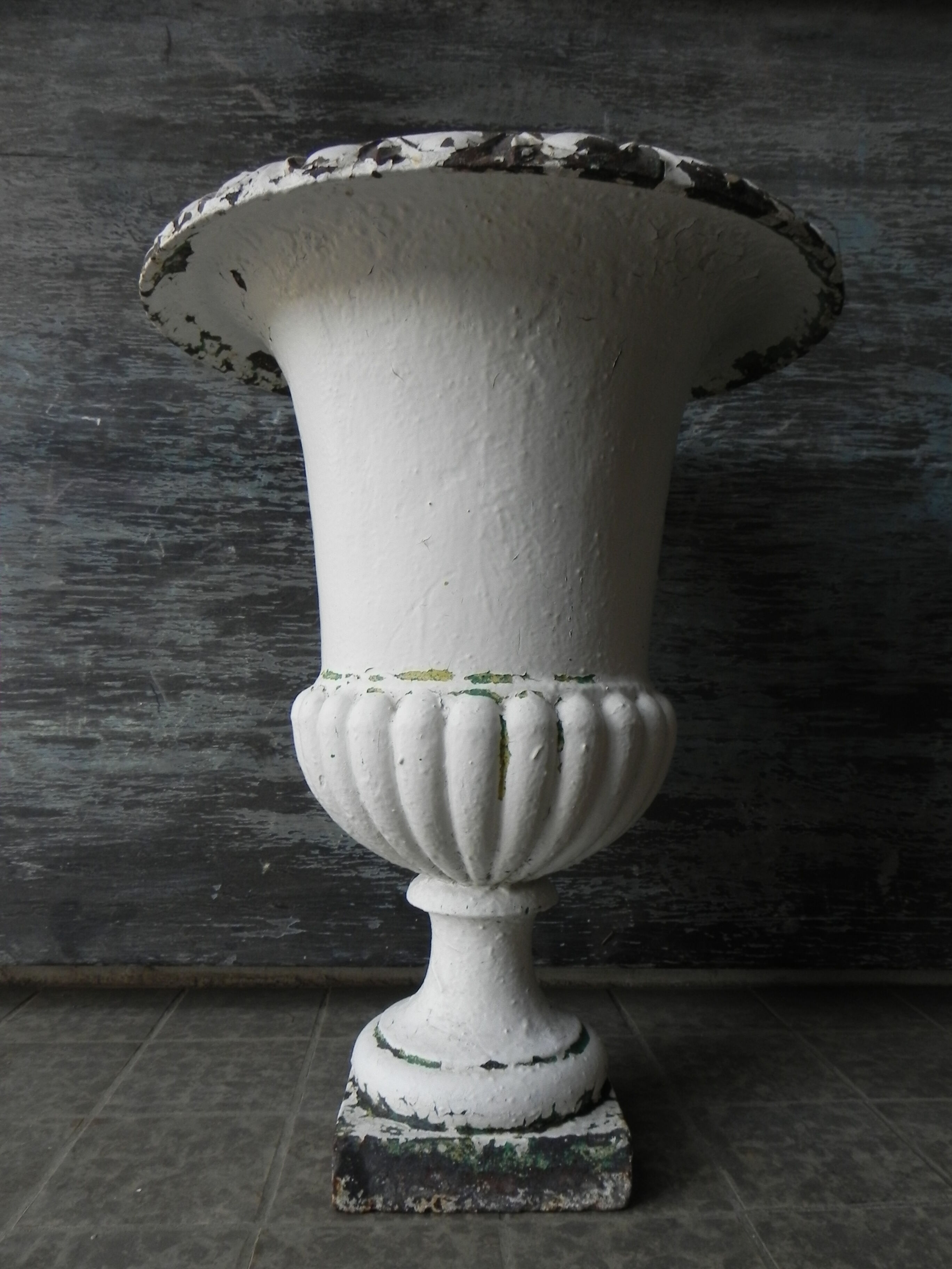 Cast iron vase model Medicis, 65 cm high﻿