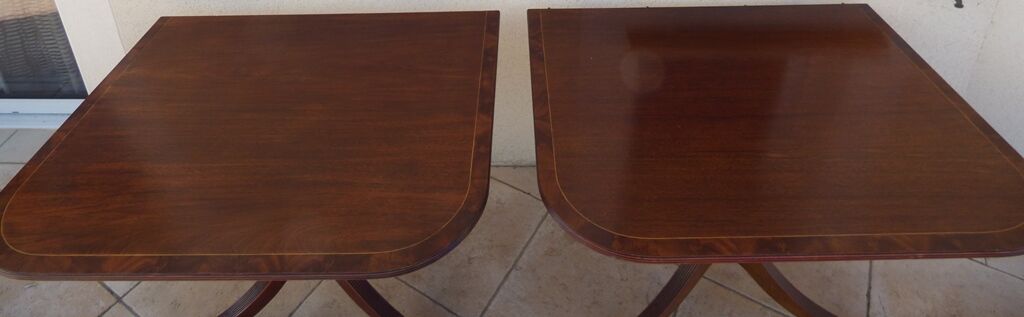 Mahogany top table inlaid with light wood nets and brass toes