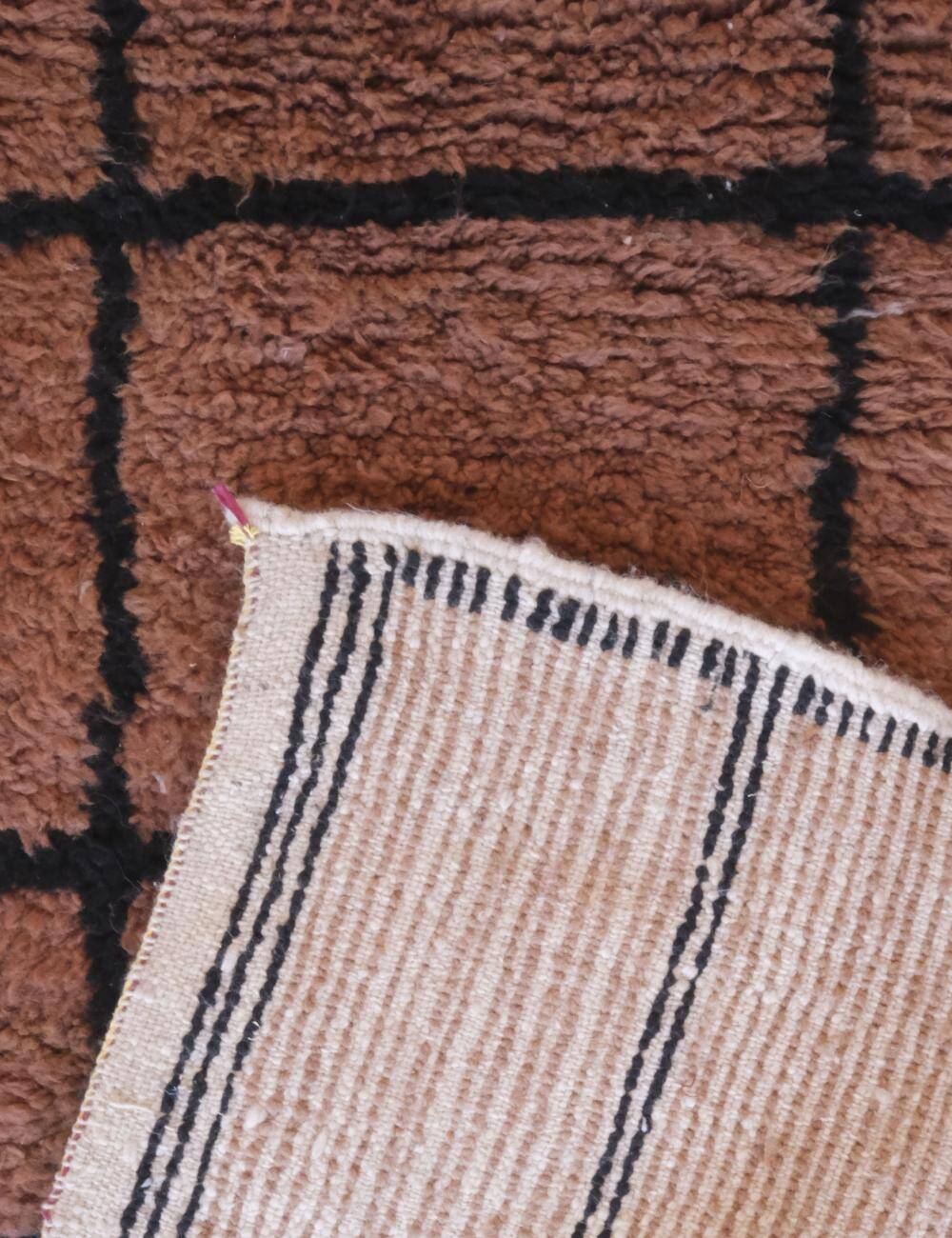 Contemporary Brown Rug - 256 x 216 cm