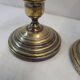 Paire de bougeoirs anciens en laiton