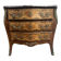Commode de style Louis XV marquetées toutes faces XX siècle
