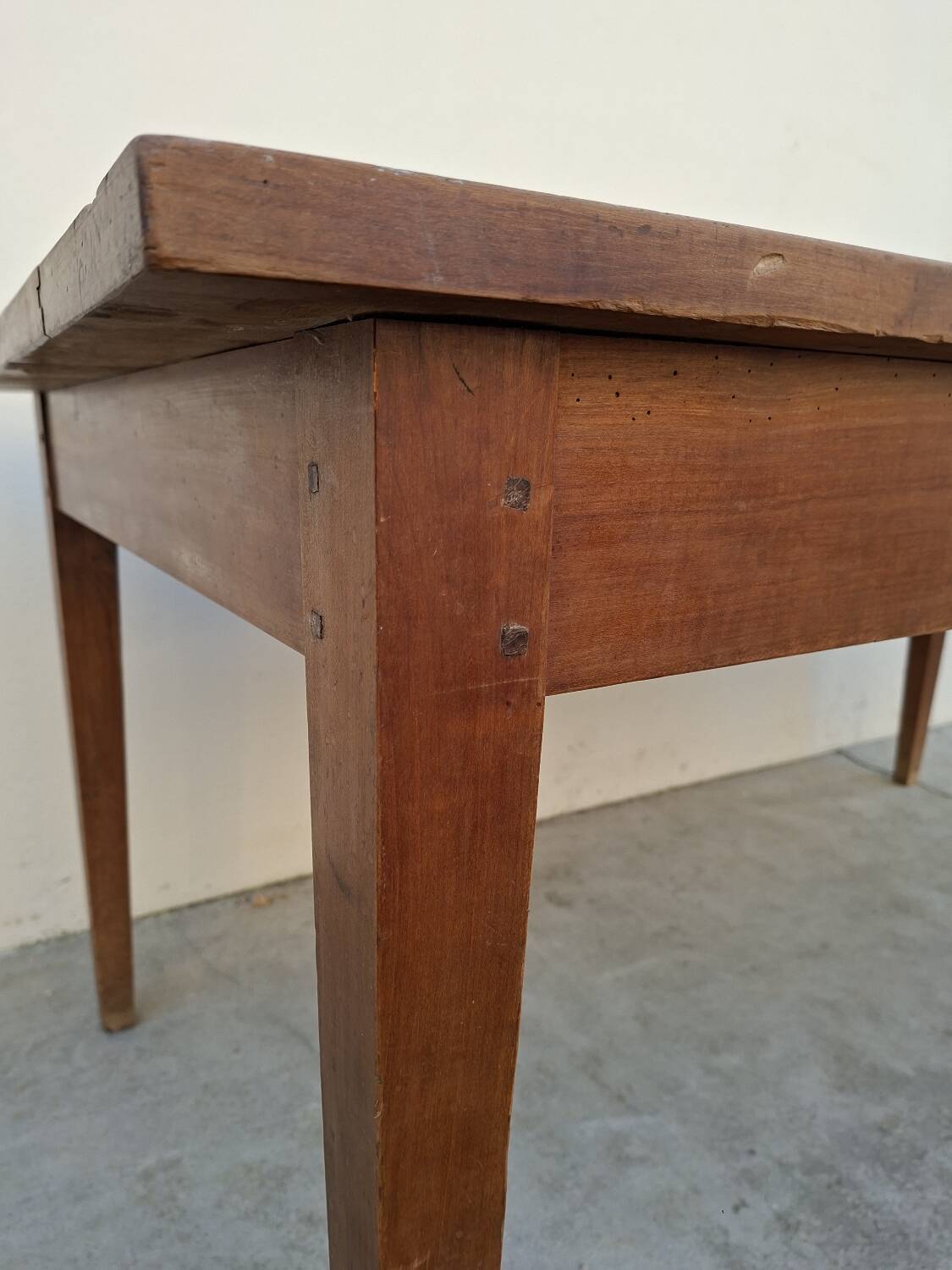 Table de Ferme rustique ancienne fabrication 1900s en Fruitier