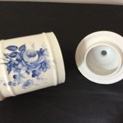 Pot avec couvercle porcelaine du Lys Royal Limoges