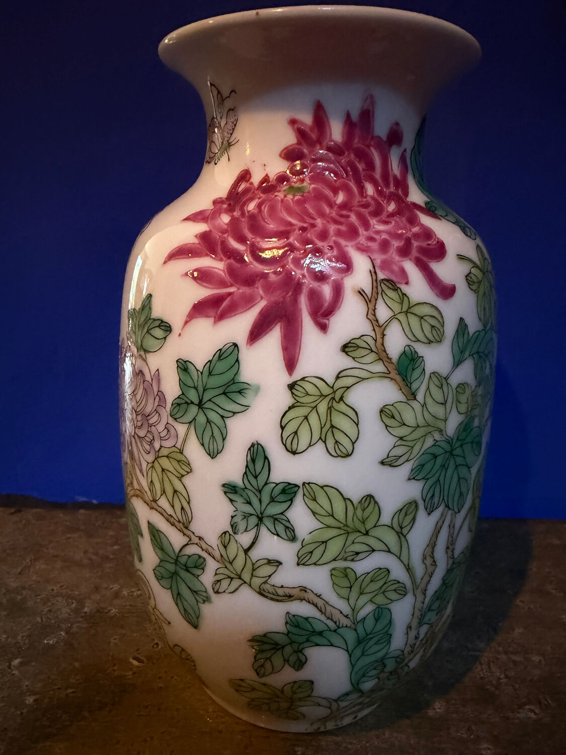 Chinese Vase with Chrysanthemums – "Famille Rose" Porcelain