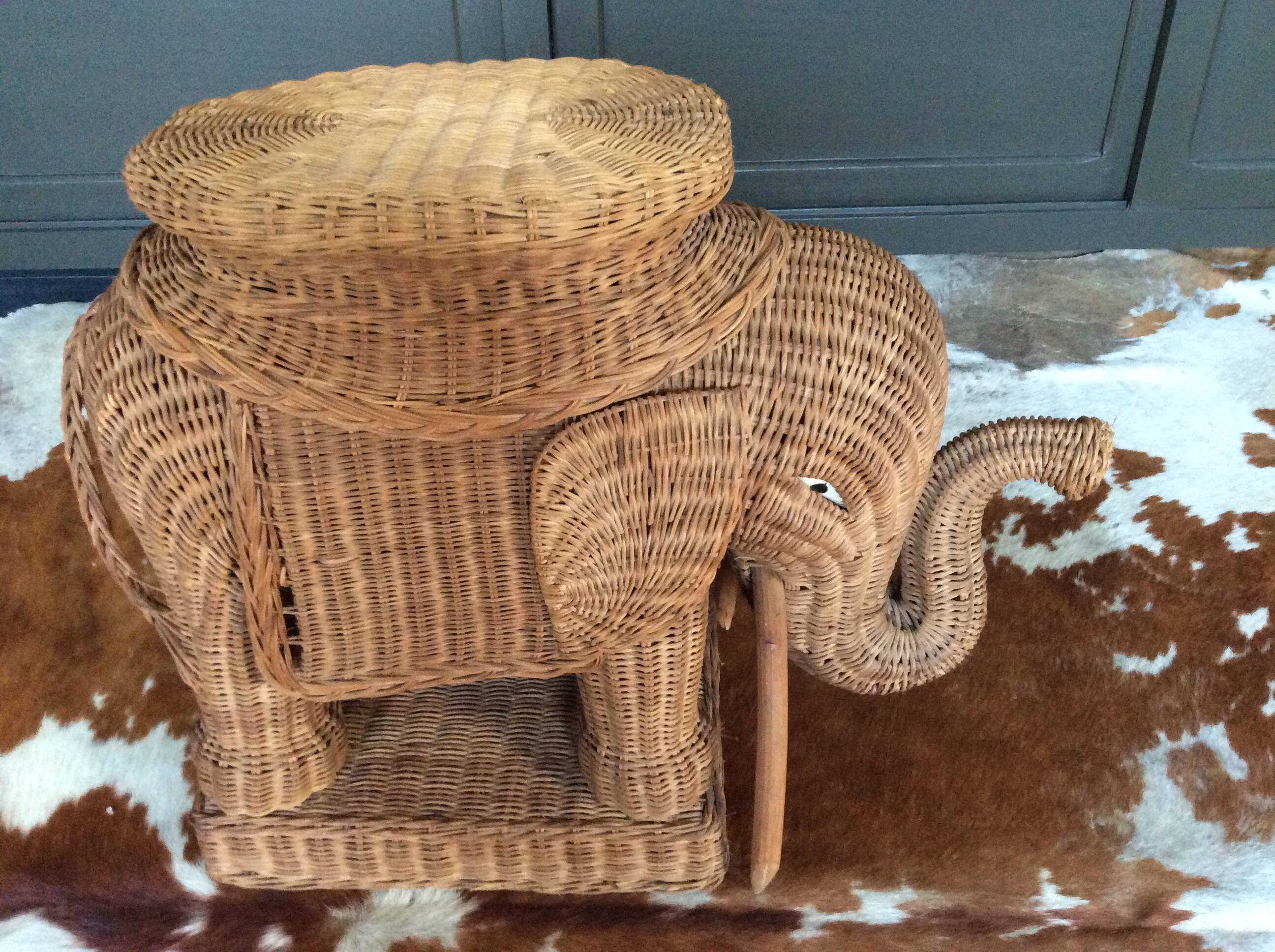 Wicker elephant side table