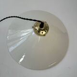 Suspension en ceramique blanche