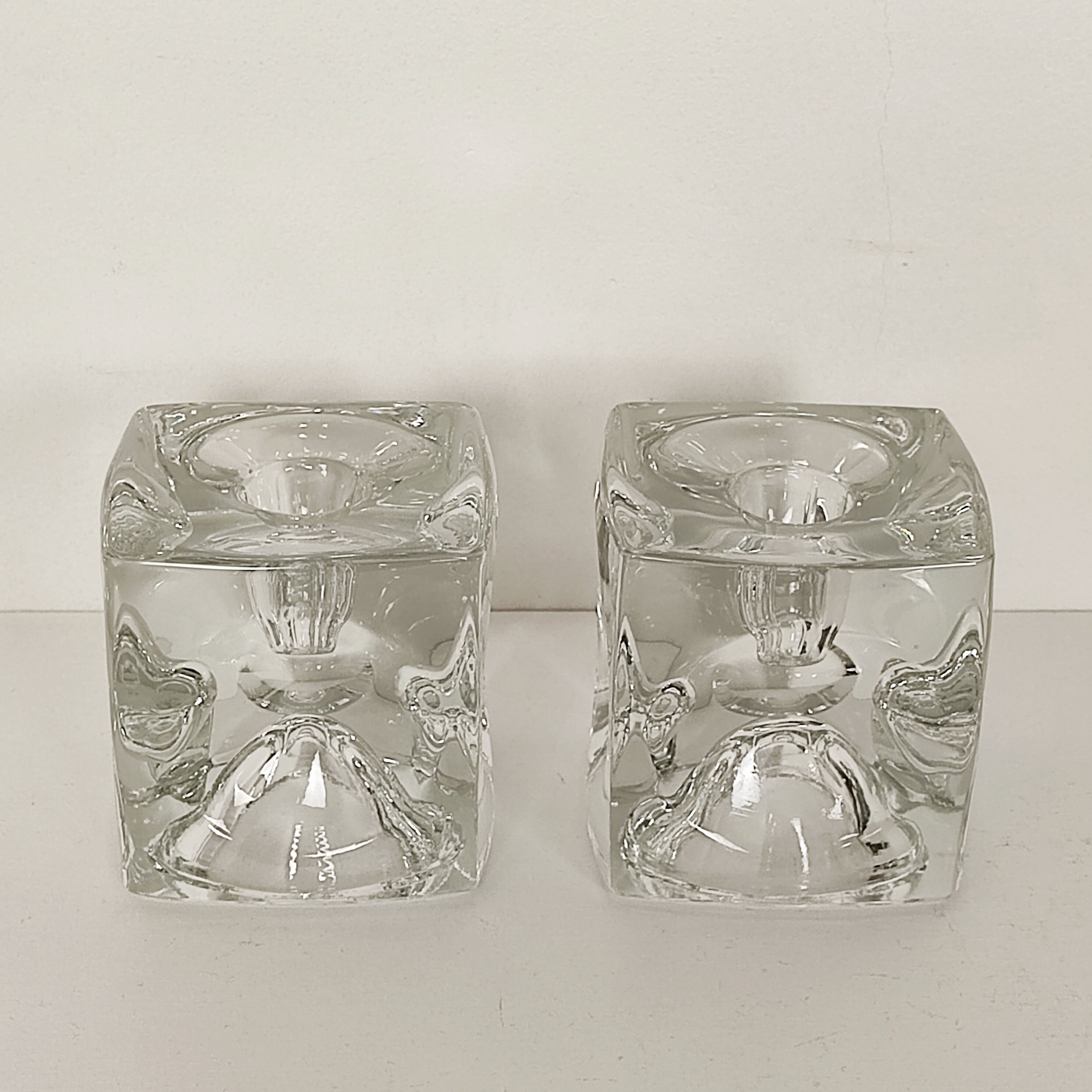 Ice cube crystal candle holders