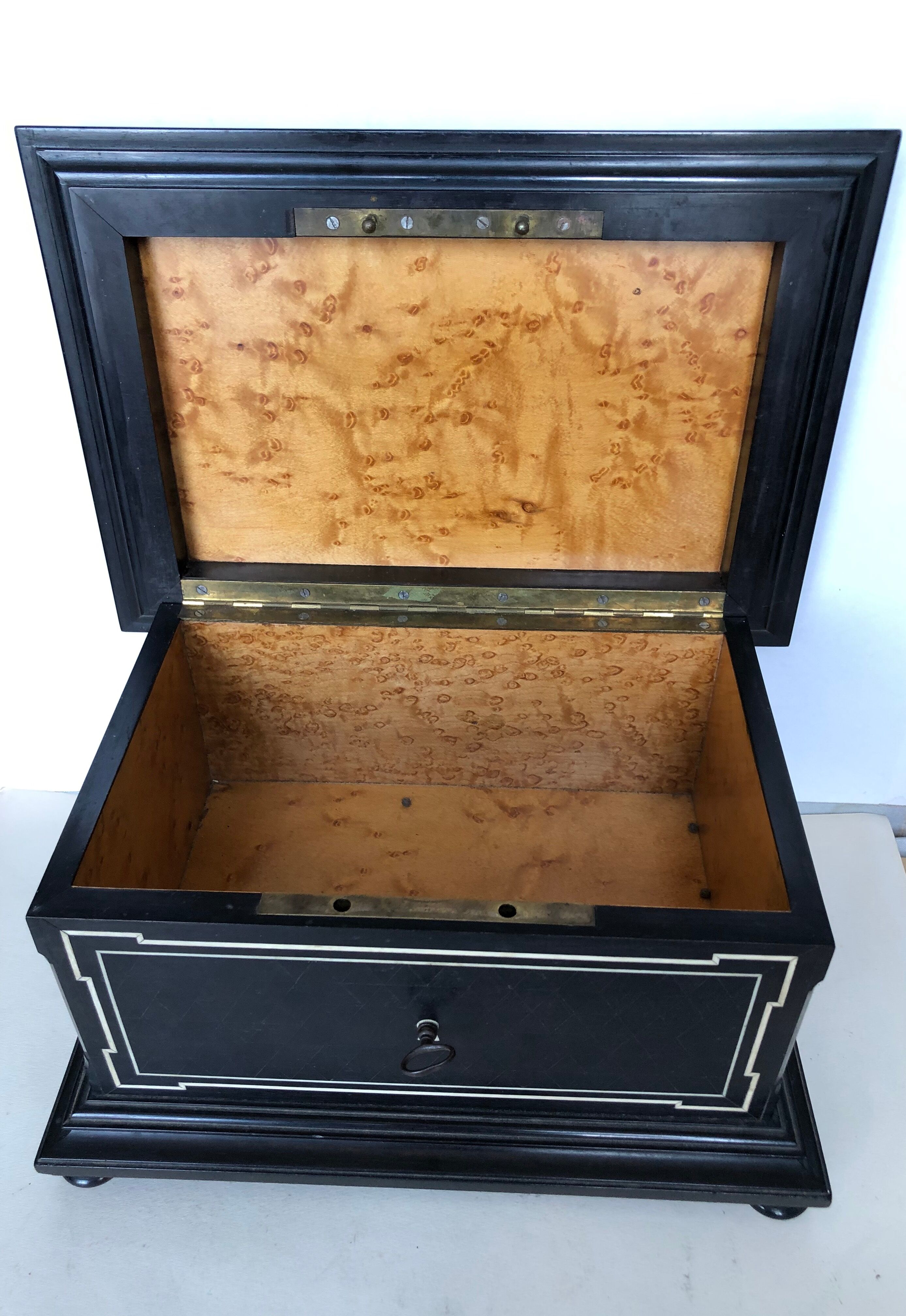 Napoleon III travel box