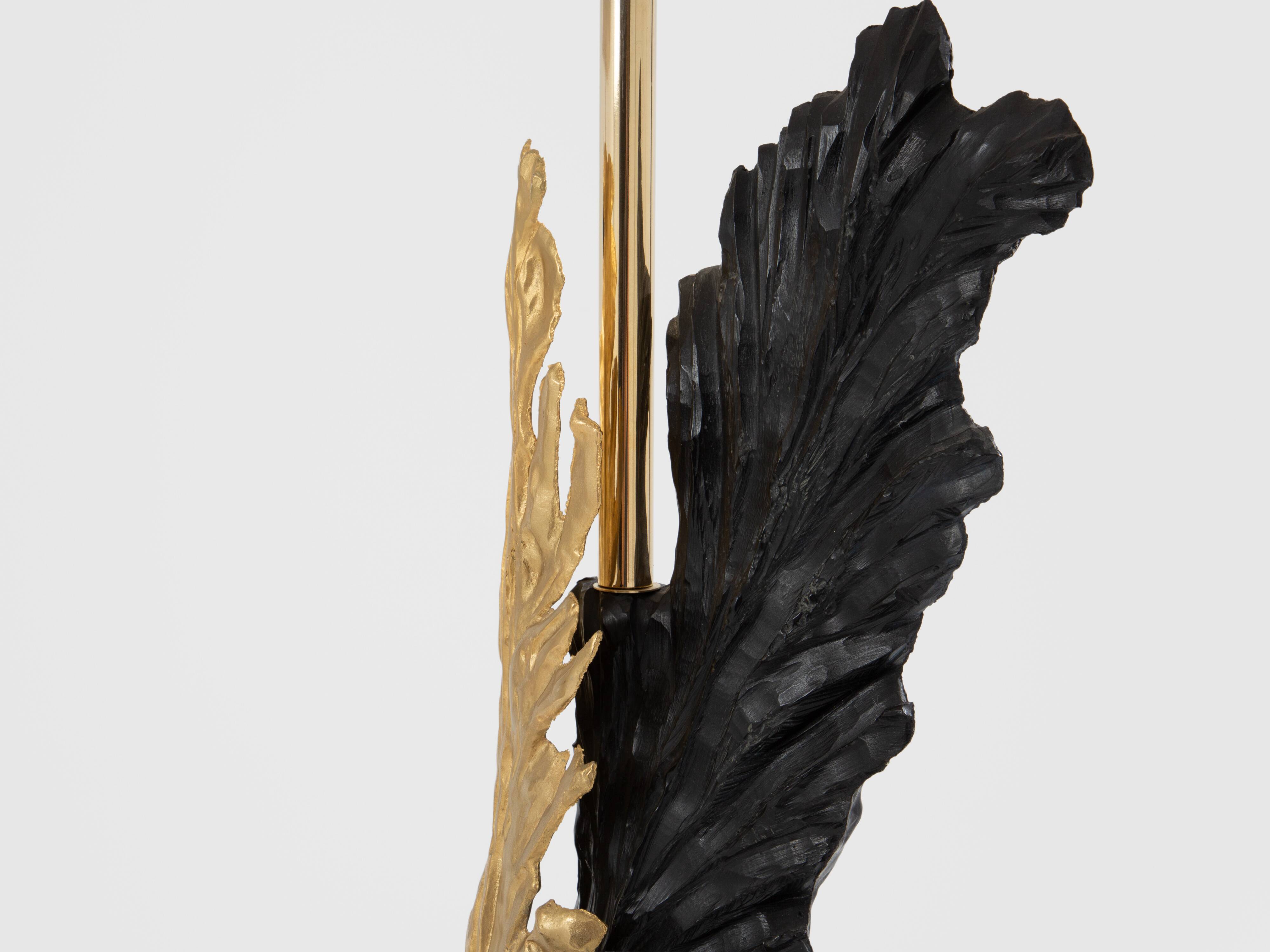 Paire de lampes bronze et résine de Philippe Cheverny 1970s