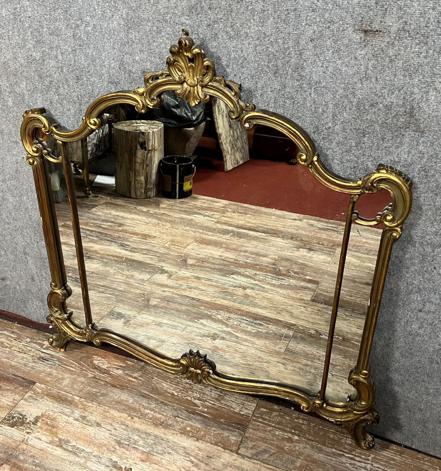 Miroir style Louis XV en bois vers 1950 112x110cm