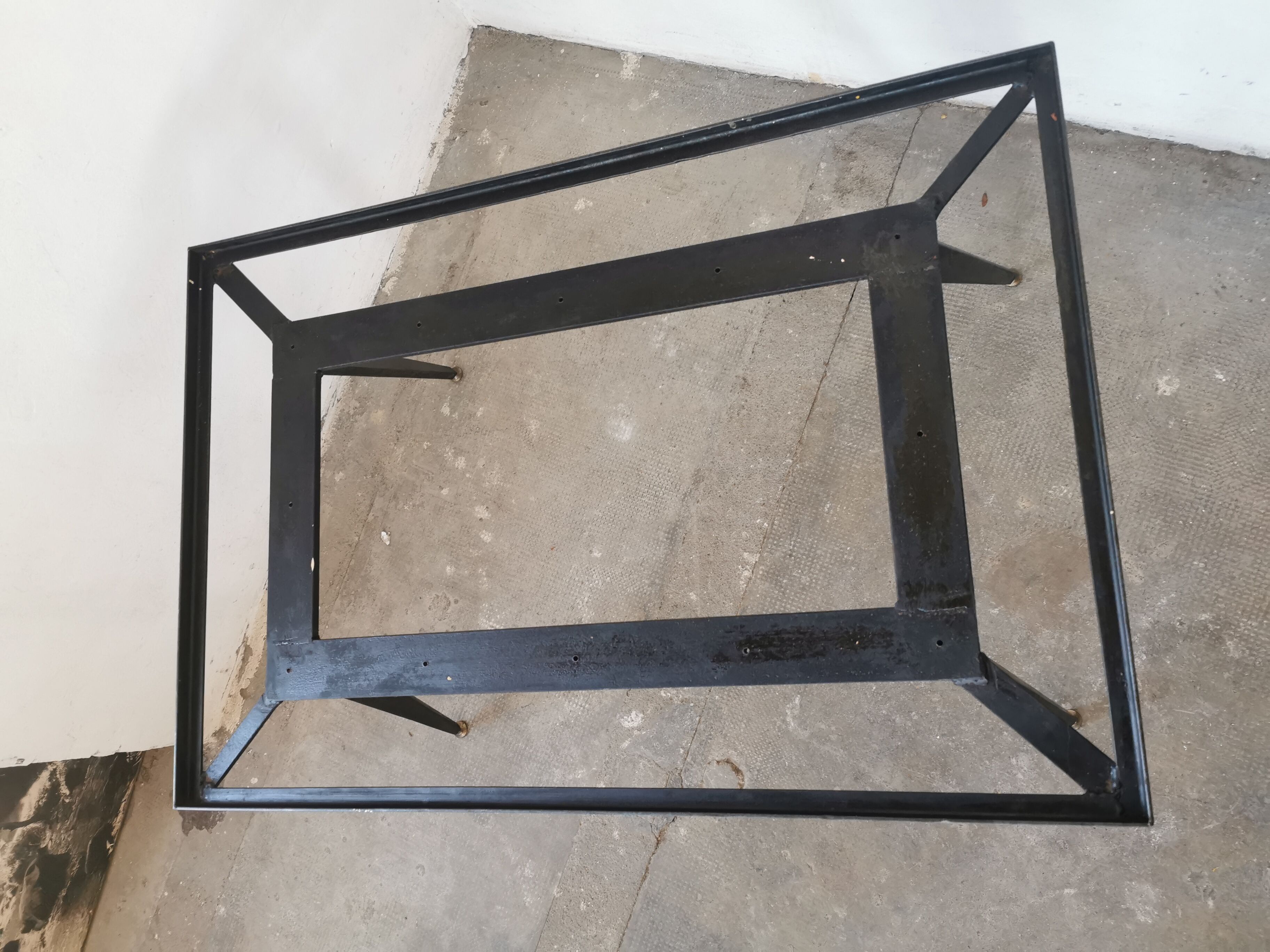 Coffee table mid-century compass legs