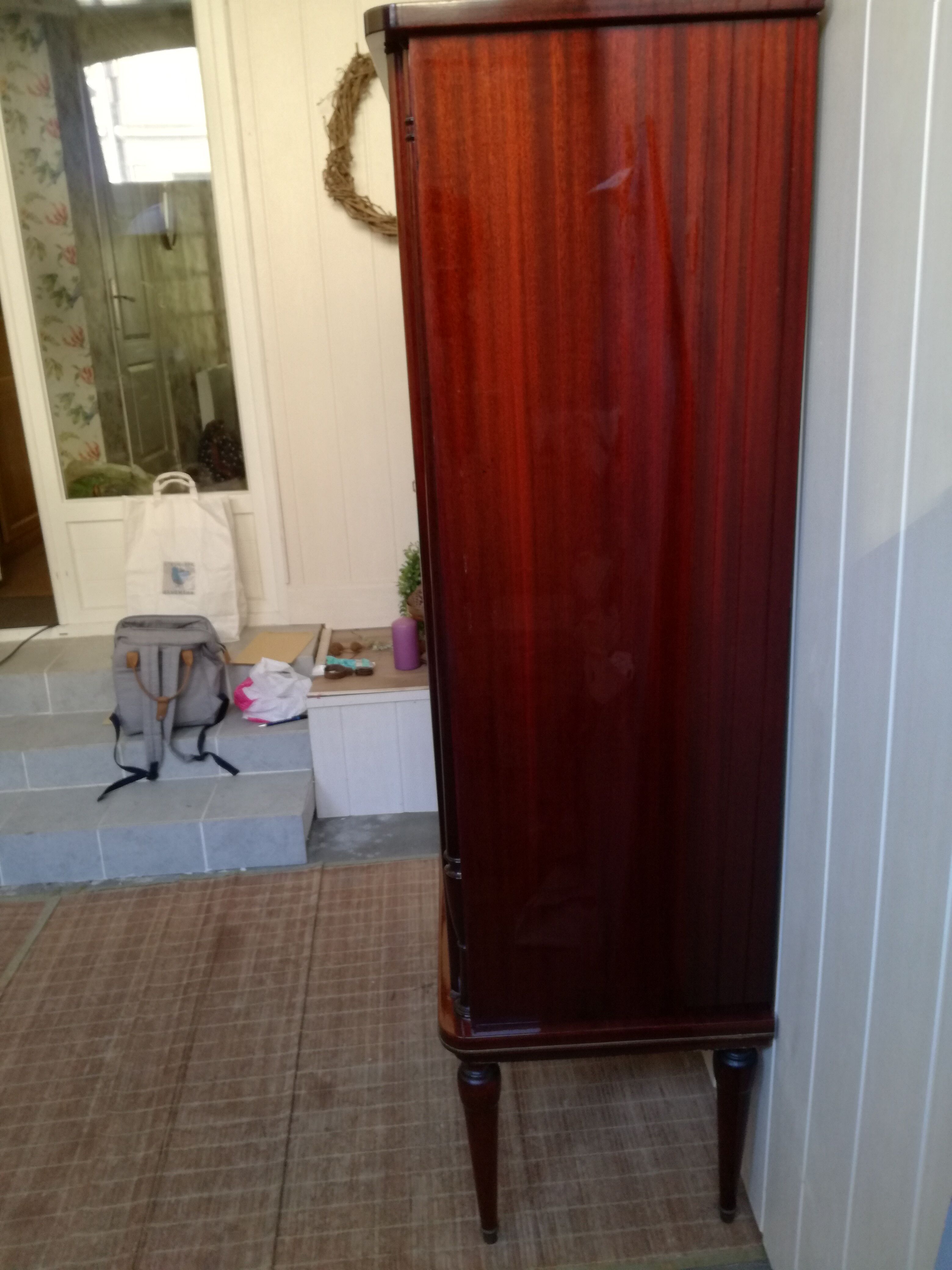 Showcase Louis XVI style mahogany