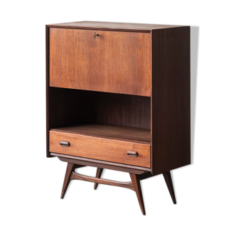 Cabinet by Louis van Teeffelen