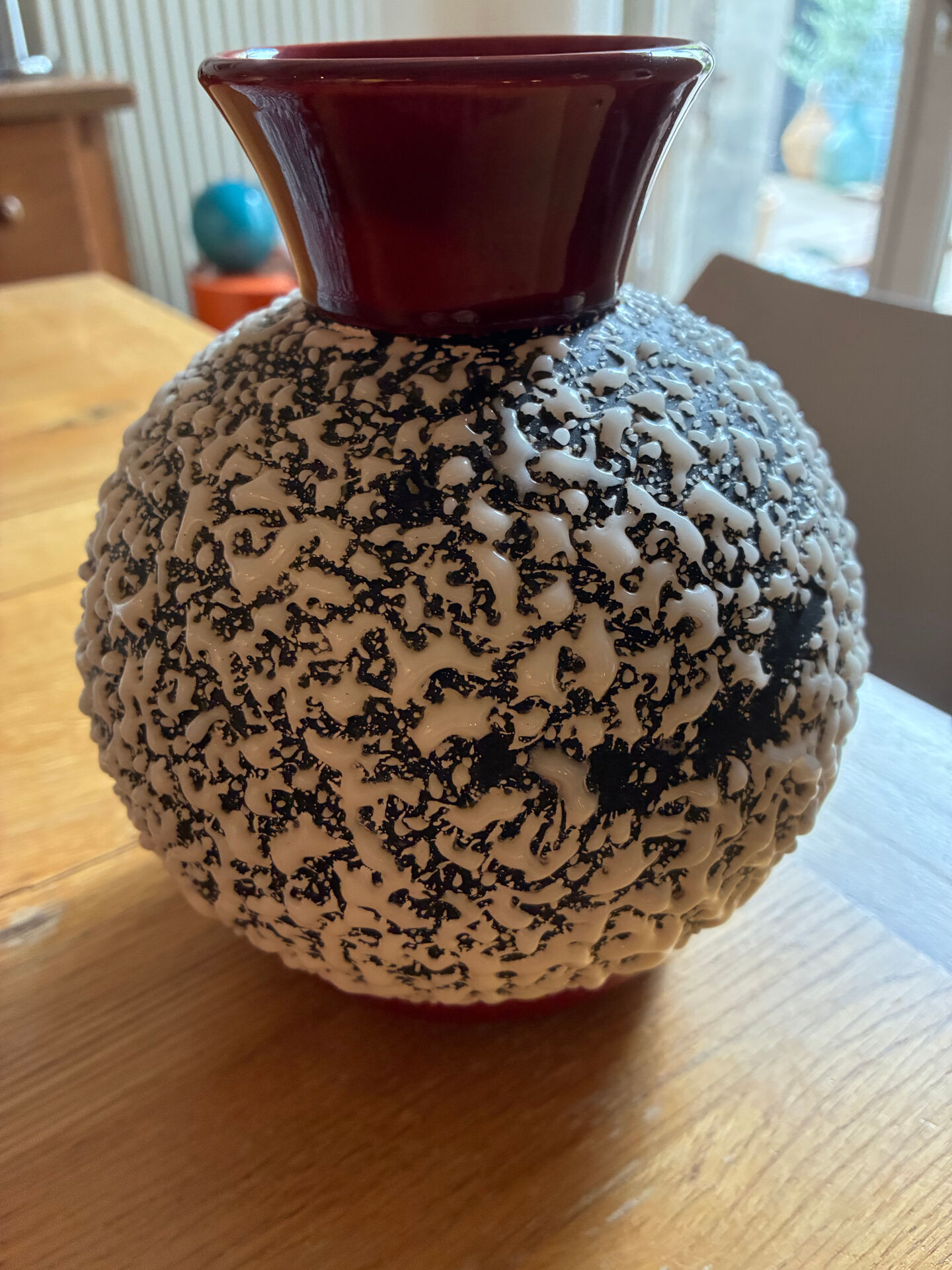 Ball vase