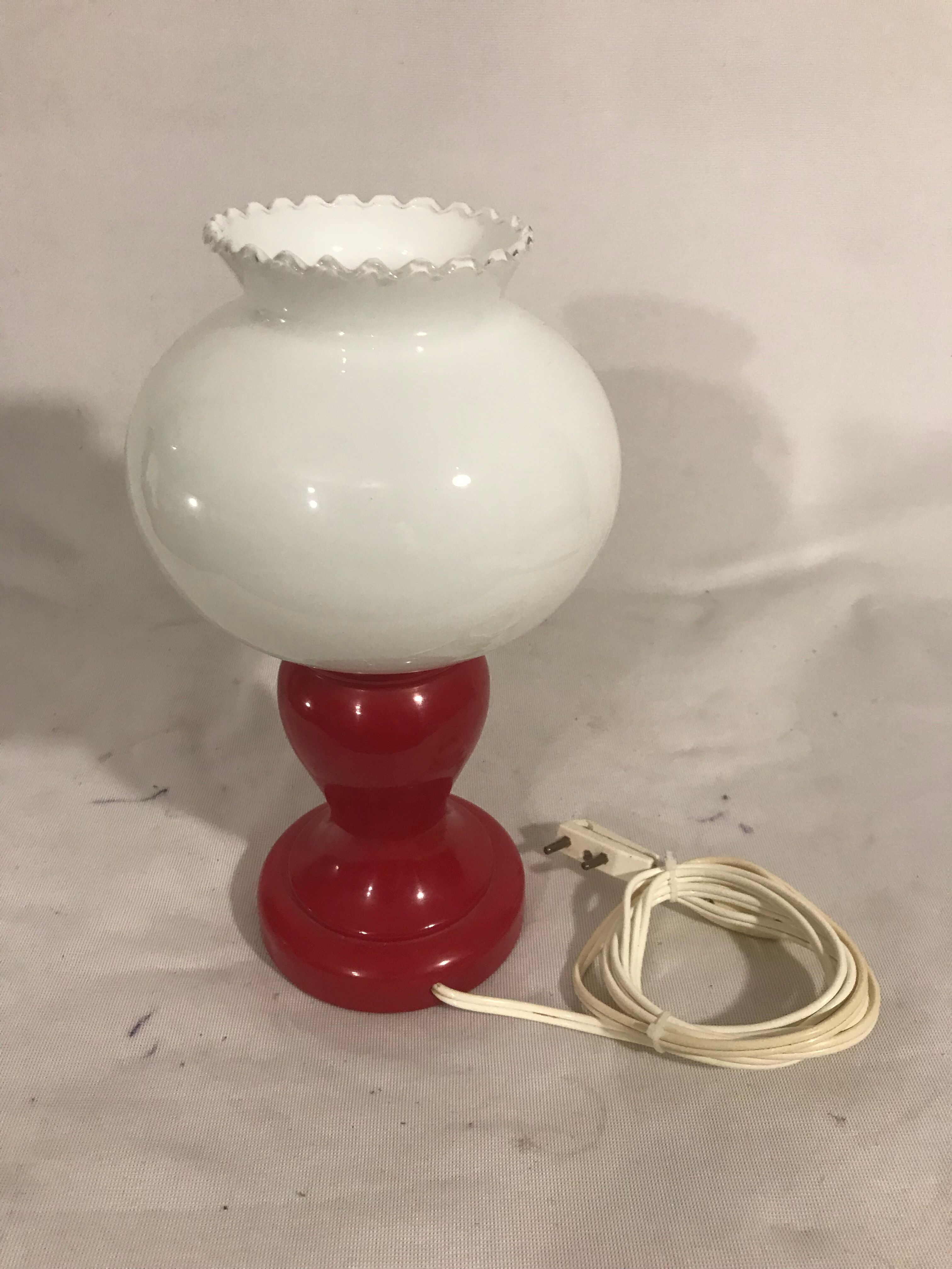 Foot red glass Table lamp + reflector ball Opaline white Vintage