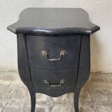 Small chest of drawers or large bedside table