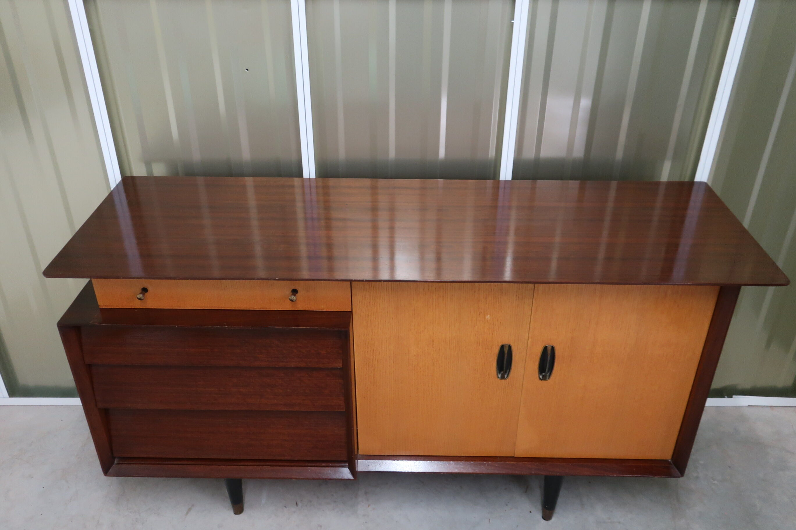 Teak thread of the 60s