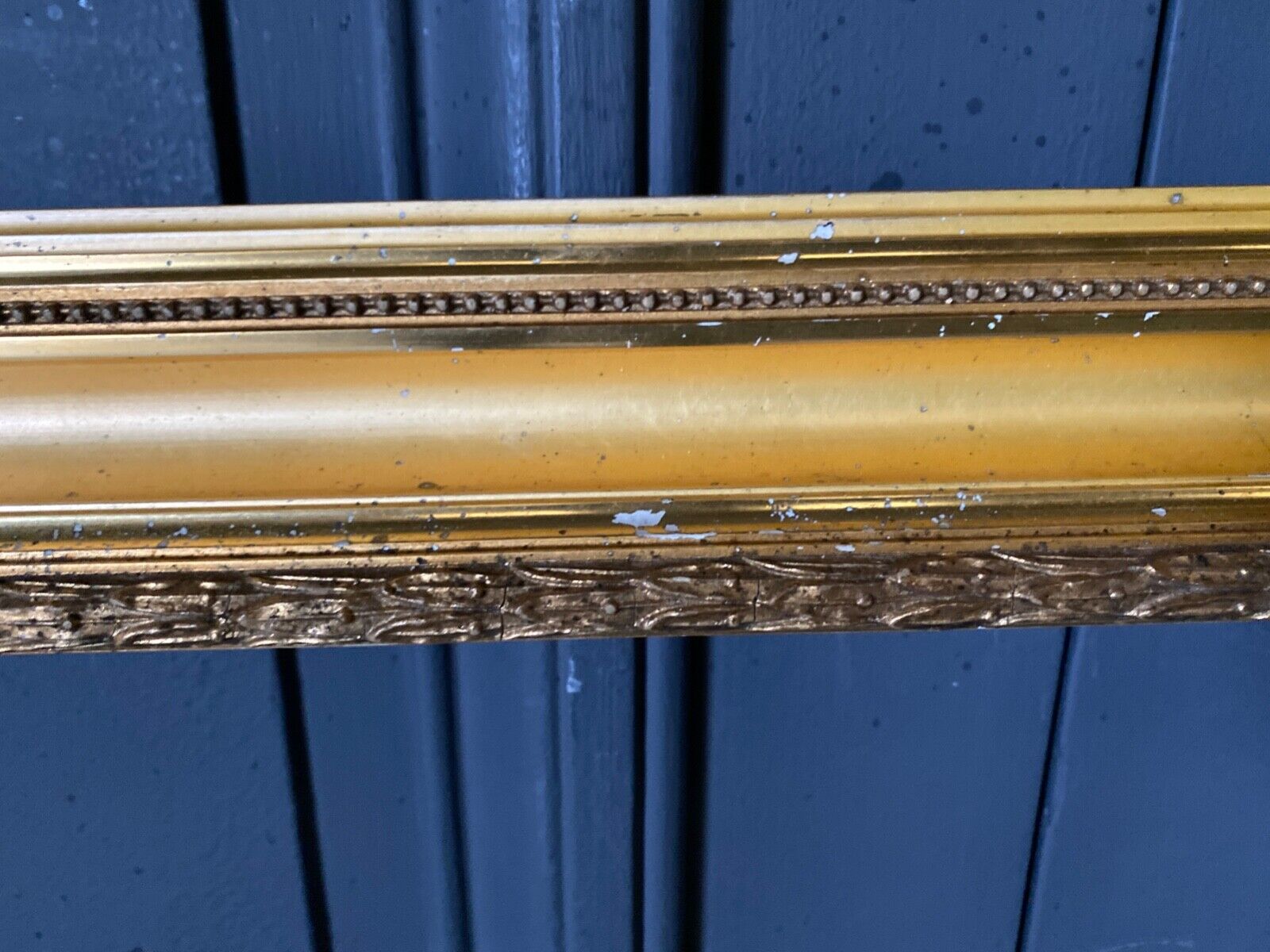 Gild frame nineteenth stucco decor of rinceaux