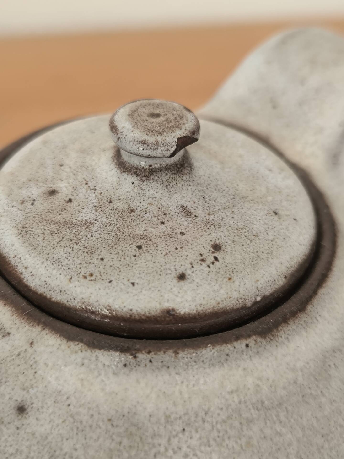 Teapot Jeanne and Norbert Pierlot