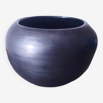 Ceramic vase