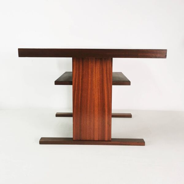 able basse moderniste, Tchécoslovaquie, années 1970