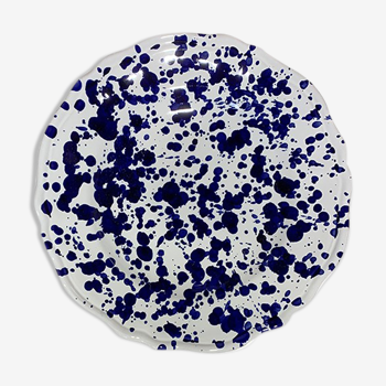 Blue dots plate