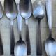 11 cuillères à soupe en métal argenté