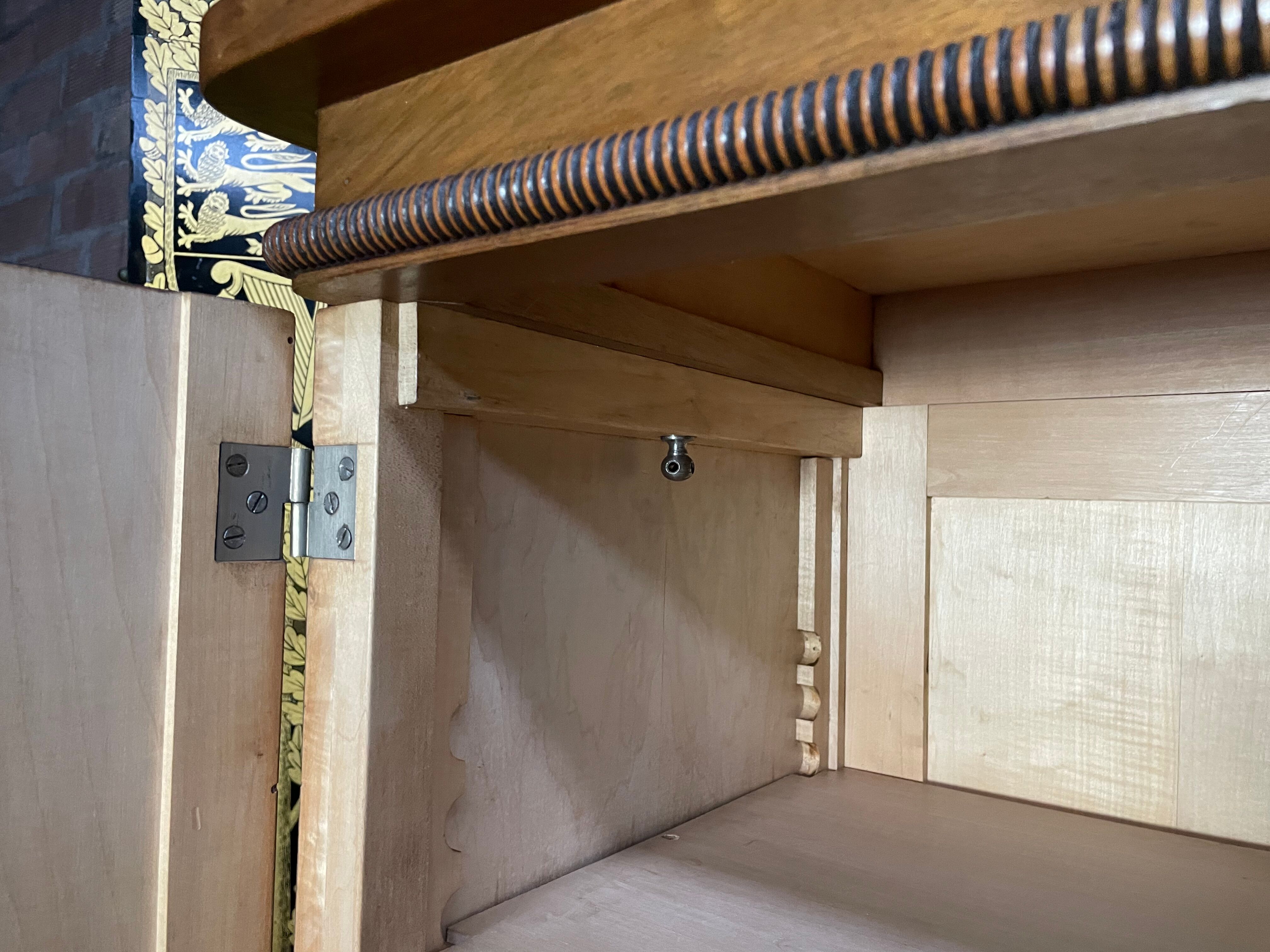 Wardrobe - lingère Art Deco period