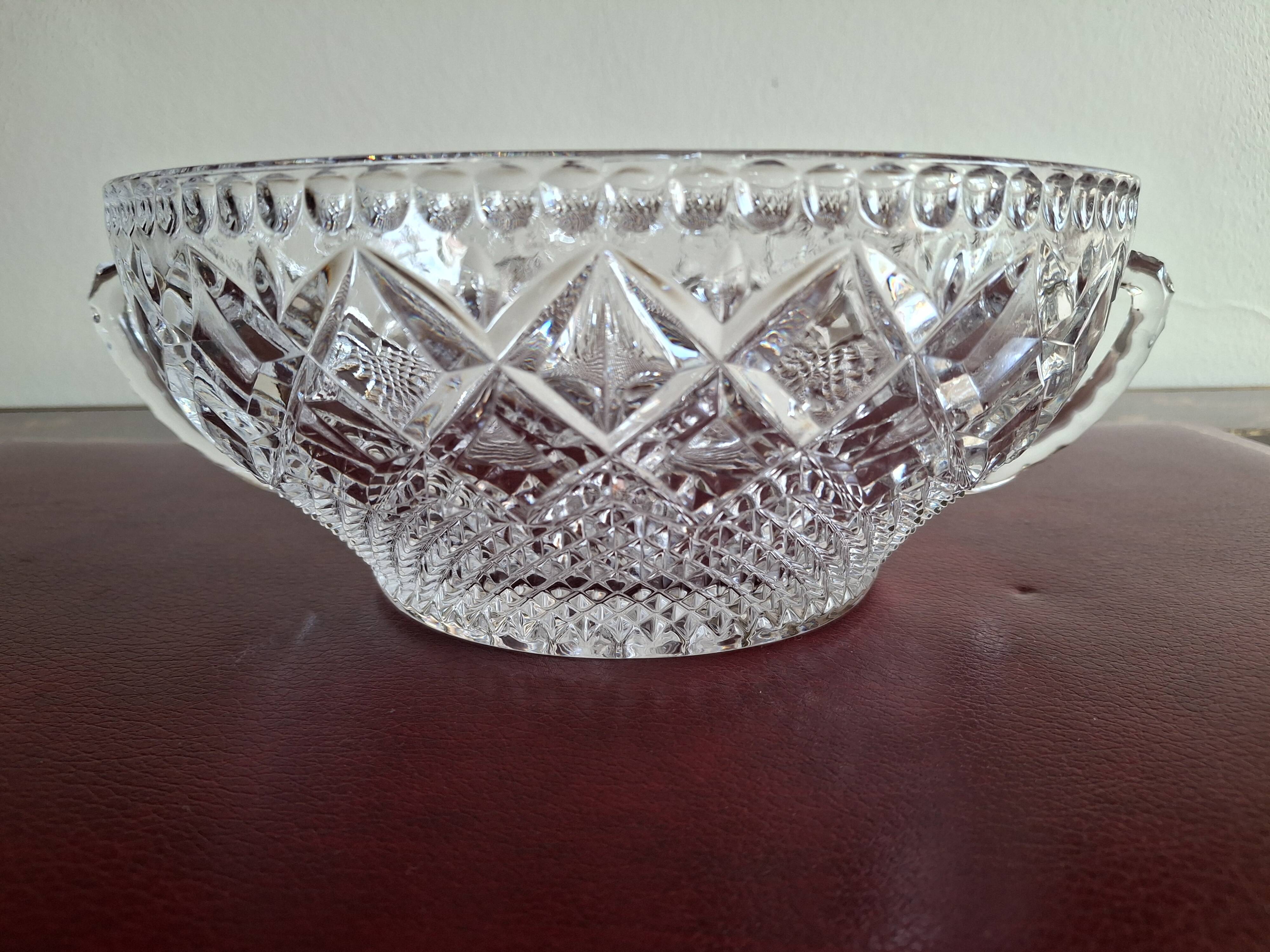 Large crystal bowl with 2 handles, diameter 23 cm, height 9.6 cm