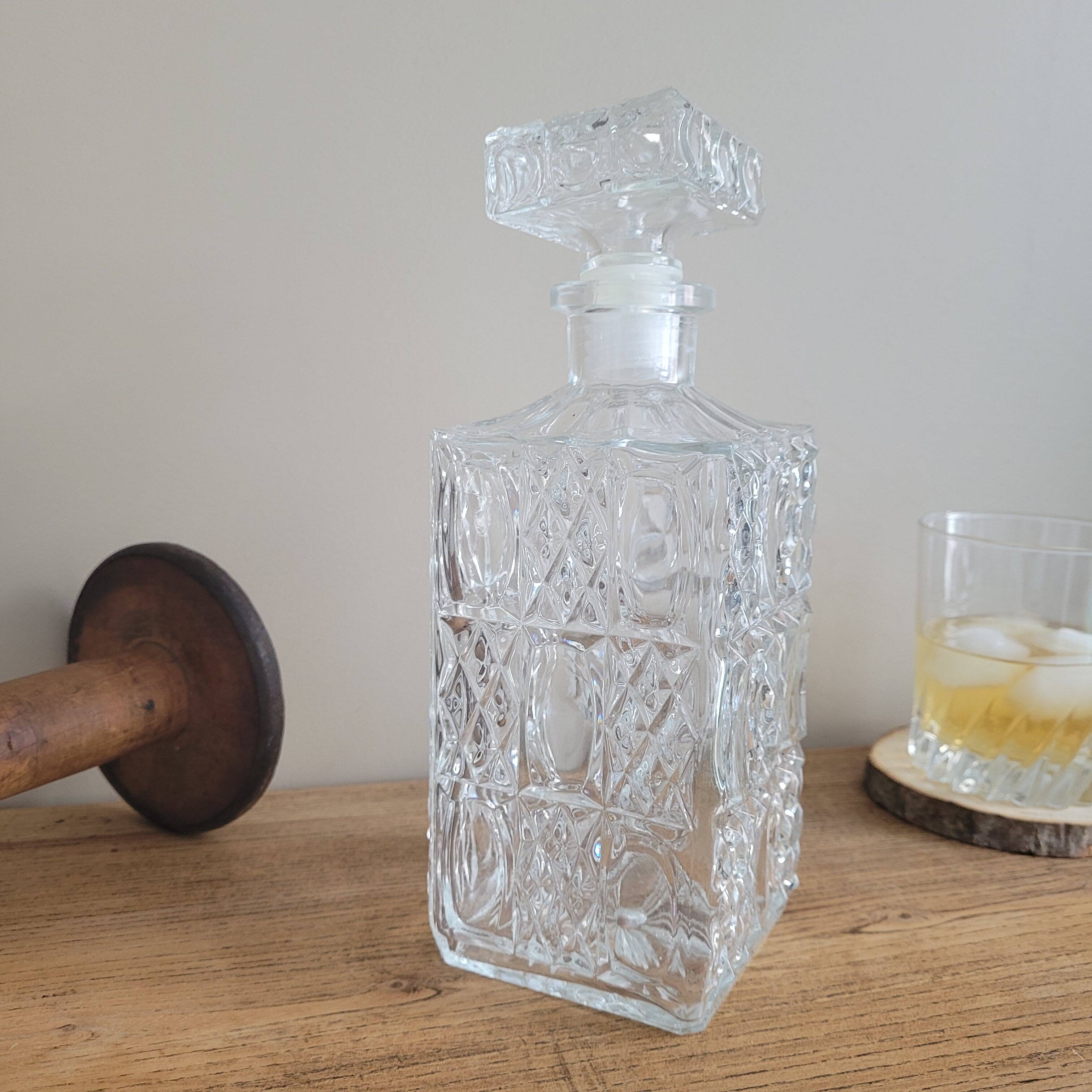 La Redoute x Selency whiskey decanter 01
